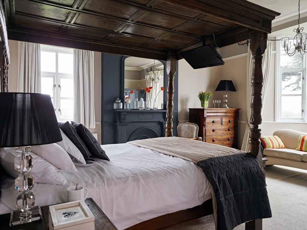 Wollaston Lodge Bed And Breakfast エクステリア 写真